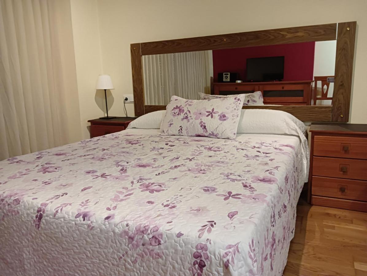 Apartamentos Chevere Granate Oviedo Bagian luar foto