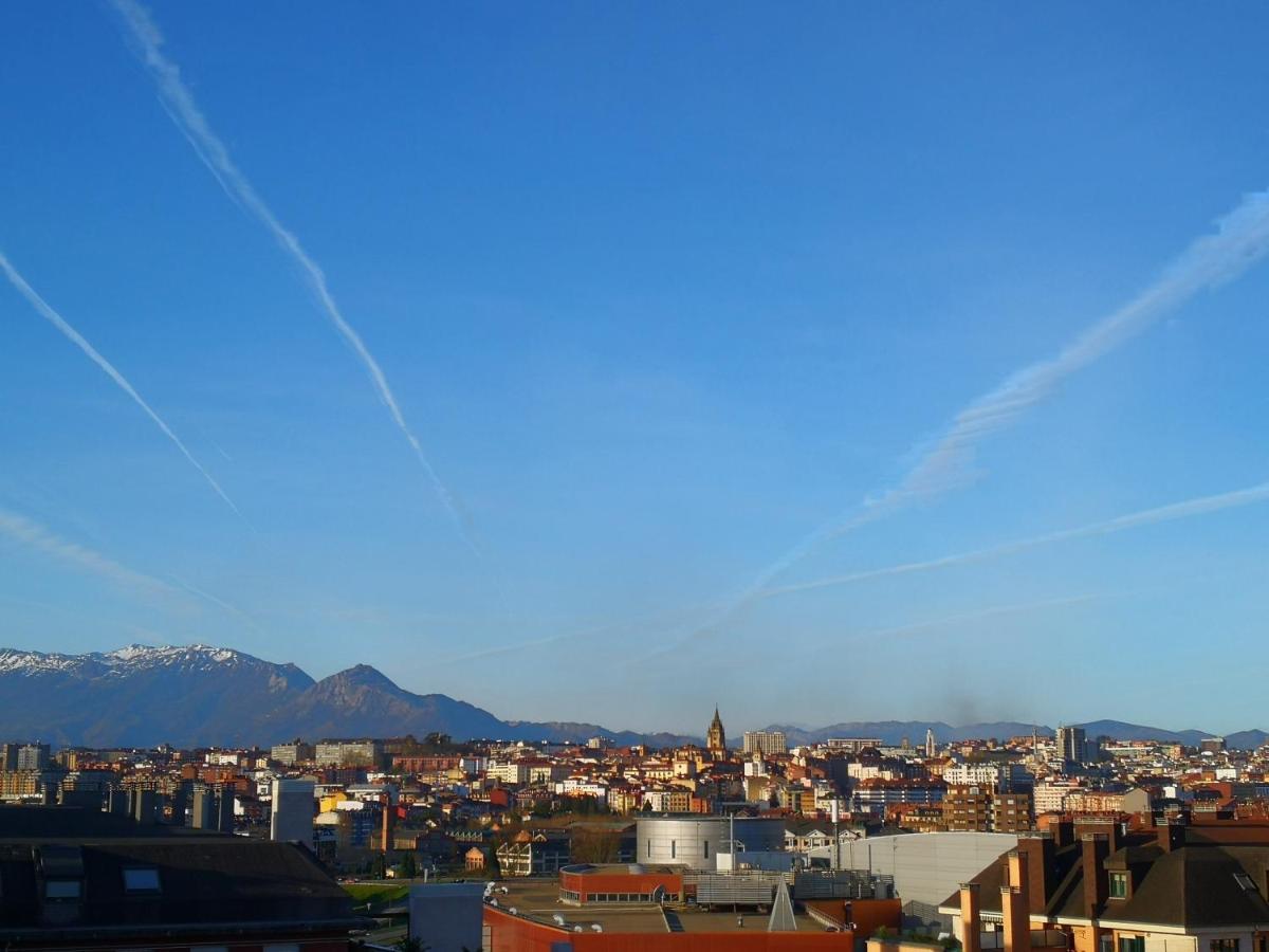 Apartamentos Chevere Granate Oviedo Bagian luar foto